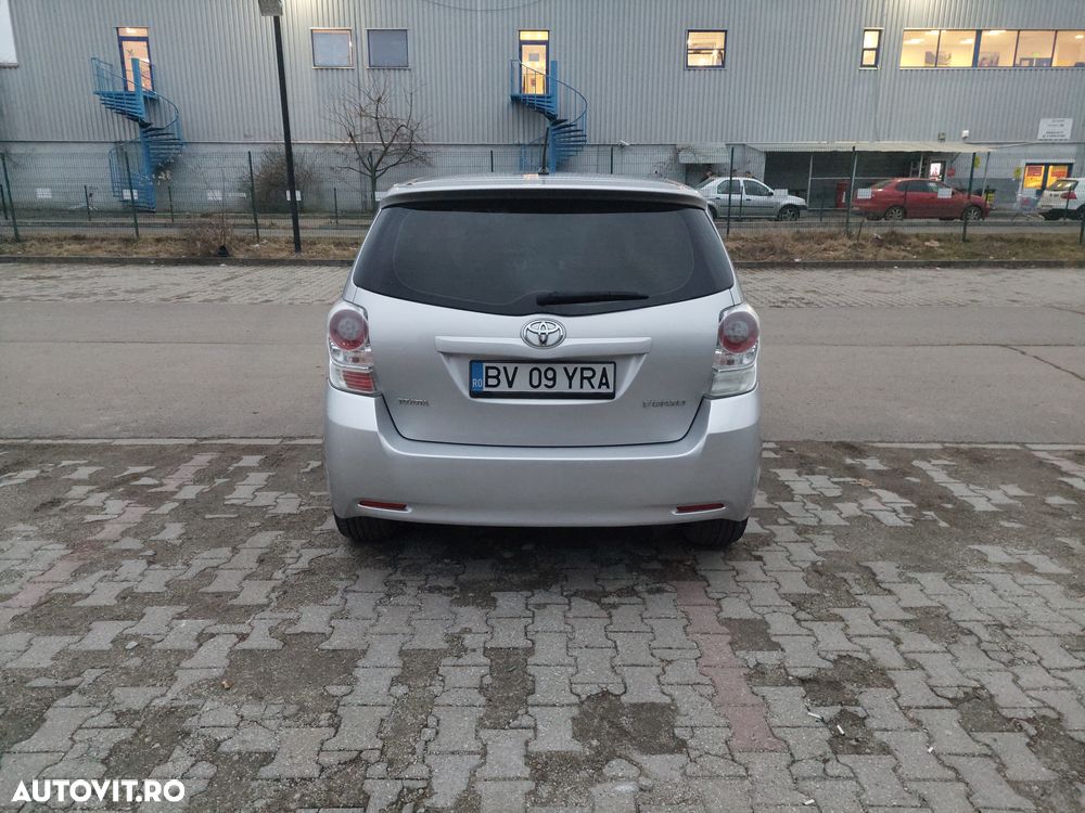Toyota Verso - 2