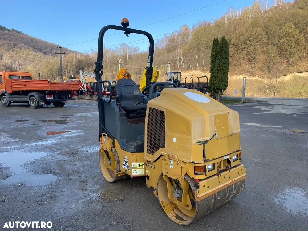 Caterpillar CB14B - 2