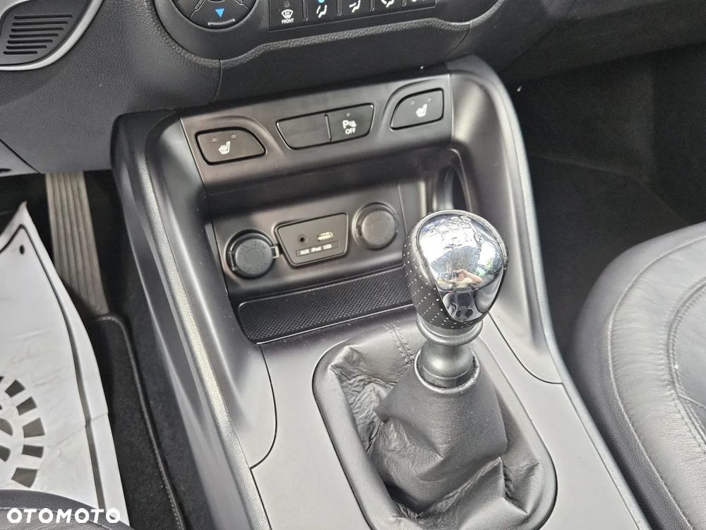 Hyundai ix35 1.6 GDI Premium 2WD - 26