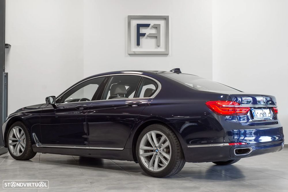 BMW 740 d xDrive Pack M - 4