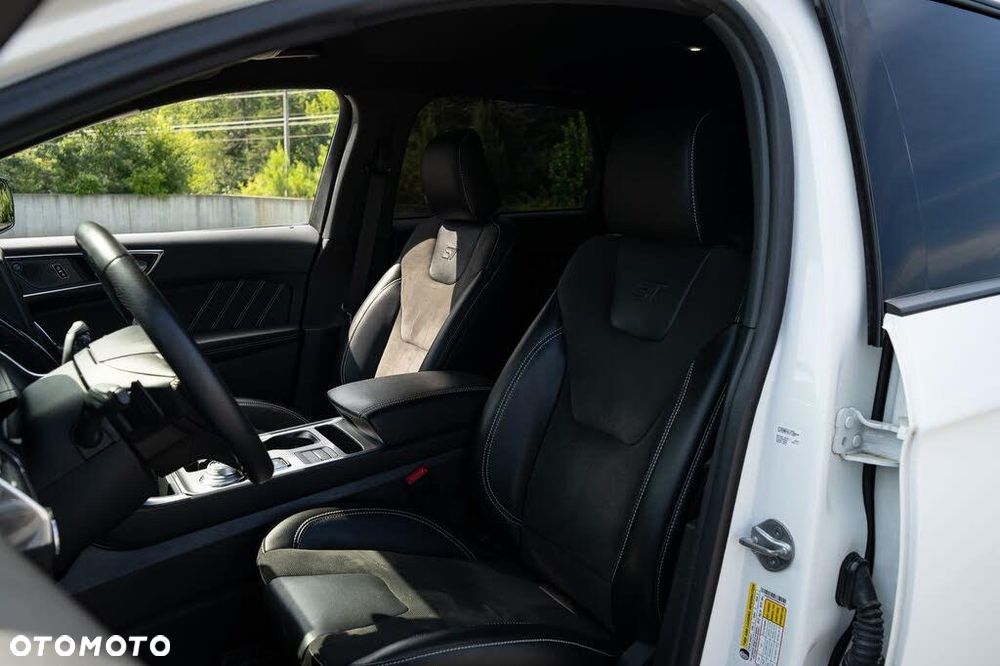 Ford Edge 2.0 EcoBlue Bi-Turbo 4x4 ST-LINE - 10