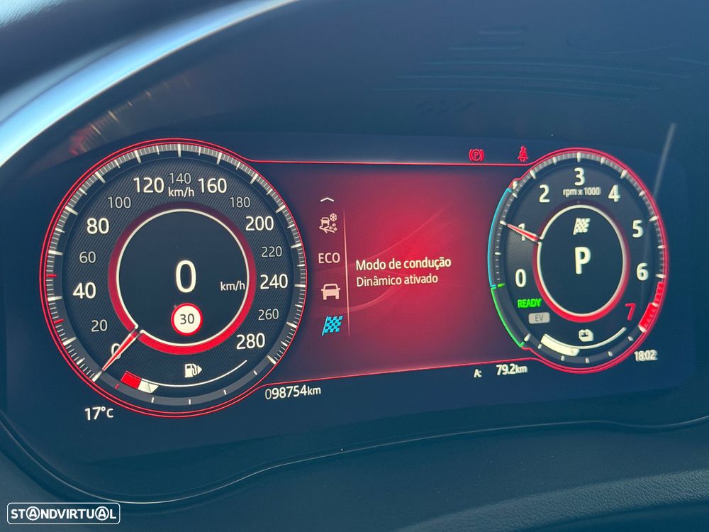 Jaguar E-Pace 1.5 P300e R-Dynamic HSE AWD Aut. - 26