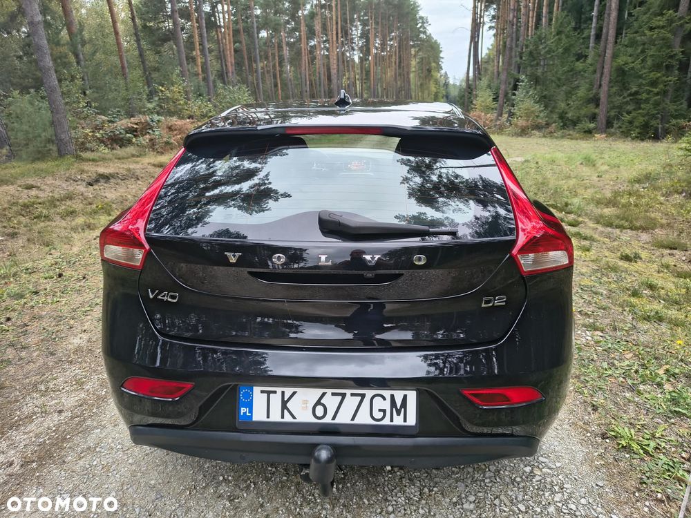 Volvo V40 D2 Geartronic Momentum - 9