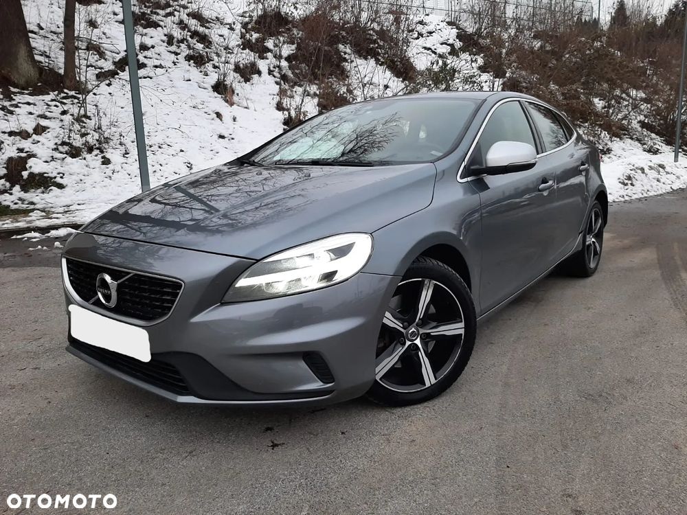 Volvo V40 D3 Geartronic RDesign - 2