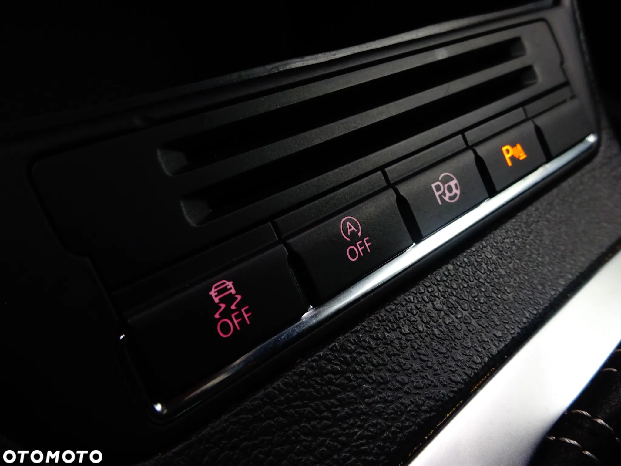 Volkswagen Tiguan 2.0 TDI DPF 4Motion BlueMotion Technology DSG Cup Sport & Style - 14