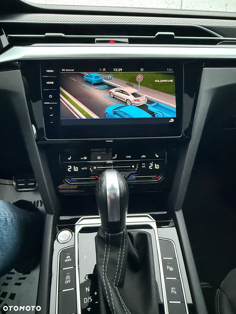 Volkswagen Arteon 2.0 TDI 4Motion R-Line DSG - 15