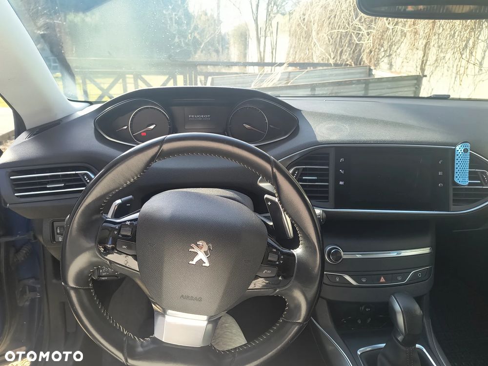 Peugeot 308 BlueHDi FAP 130 EAT6 Stop & Start Allure - 18