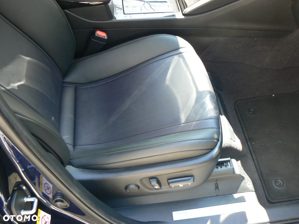 Toyota Mirai Standard - 24