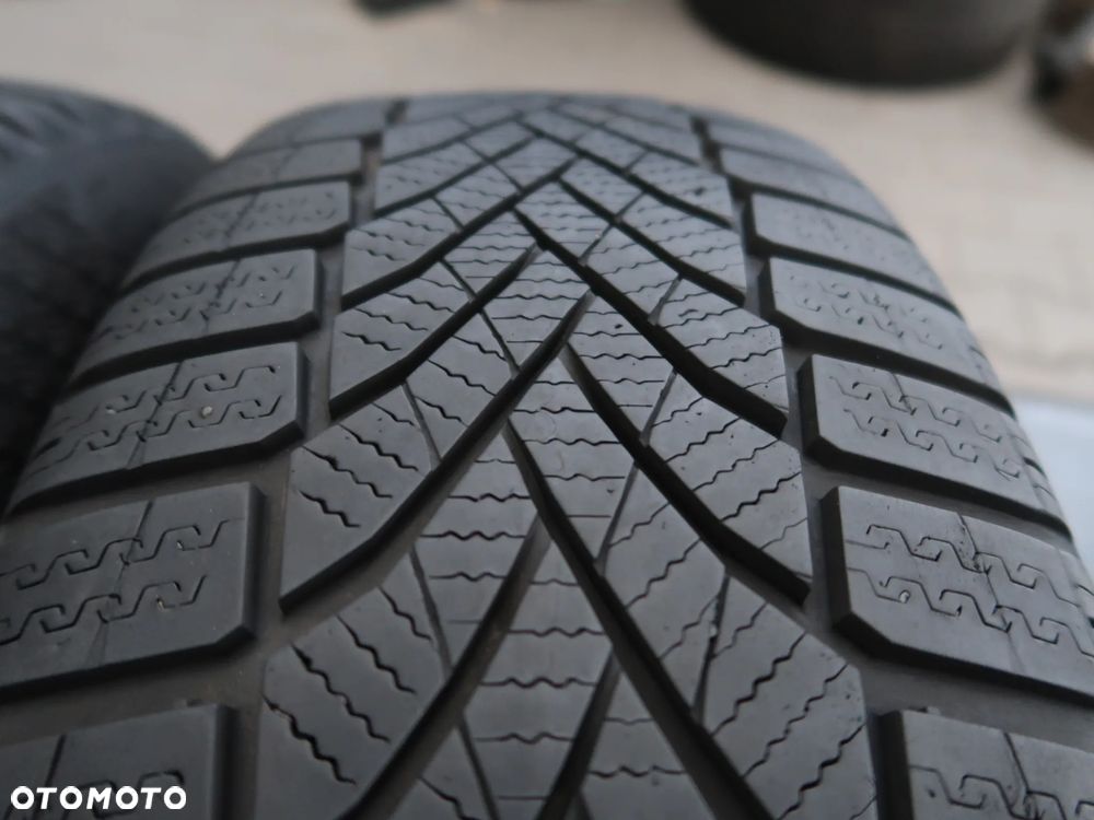 215/65 r17 Falken Opony Zimowe - 2