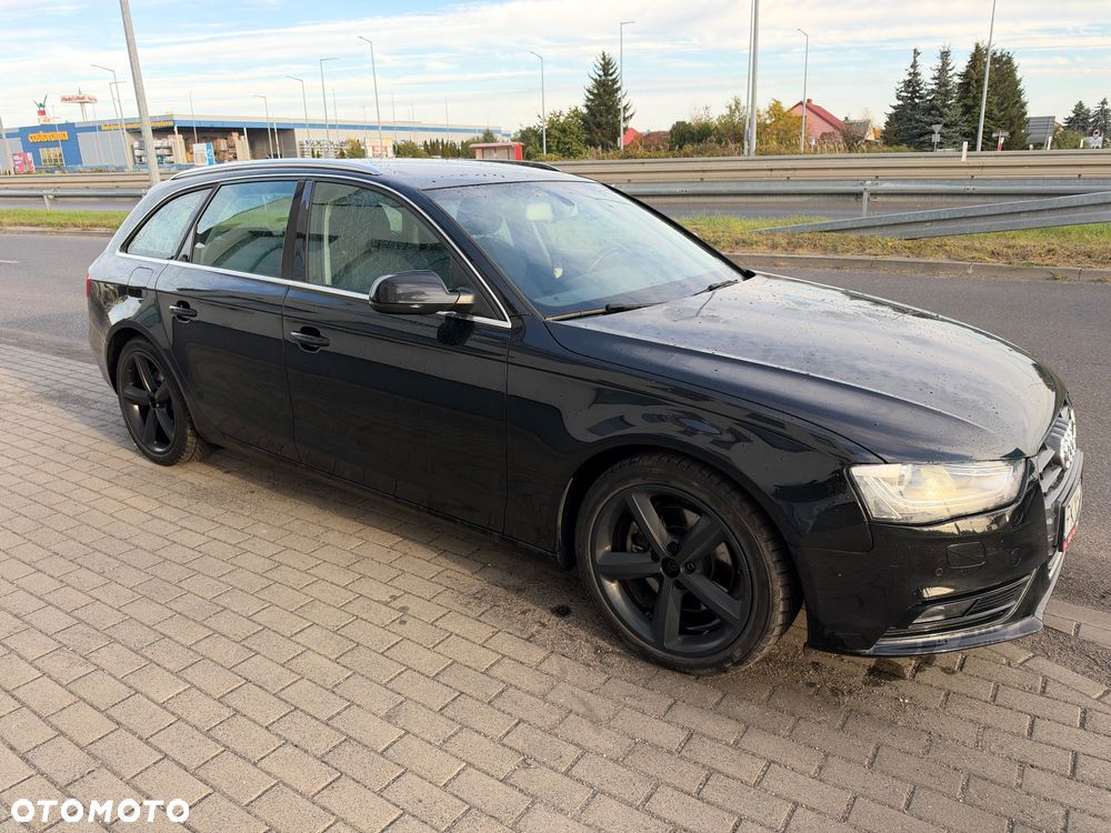 Audi A4 Avant 2.0 TDI quattro design - 6