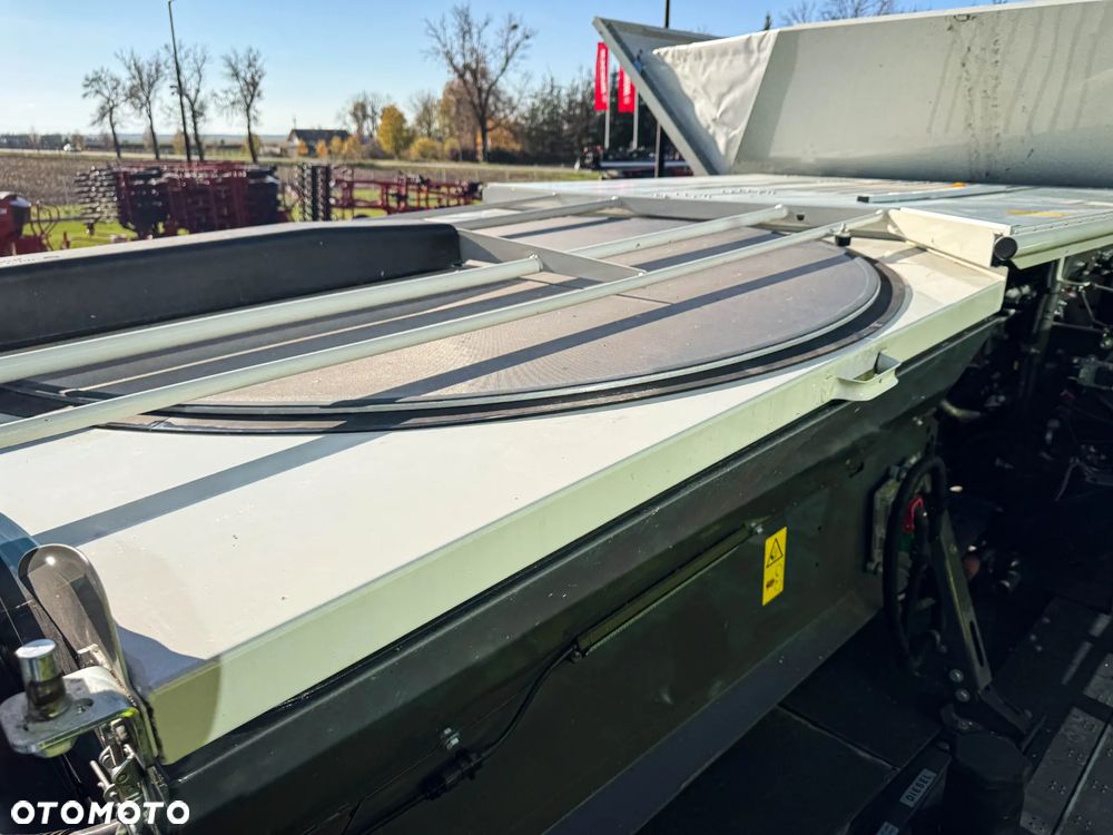 Claas LEXION 6800 - 25