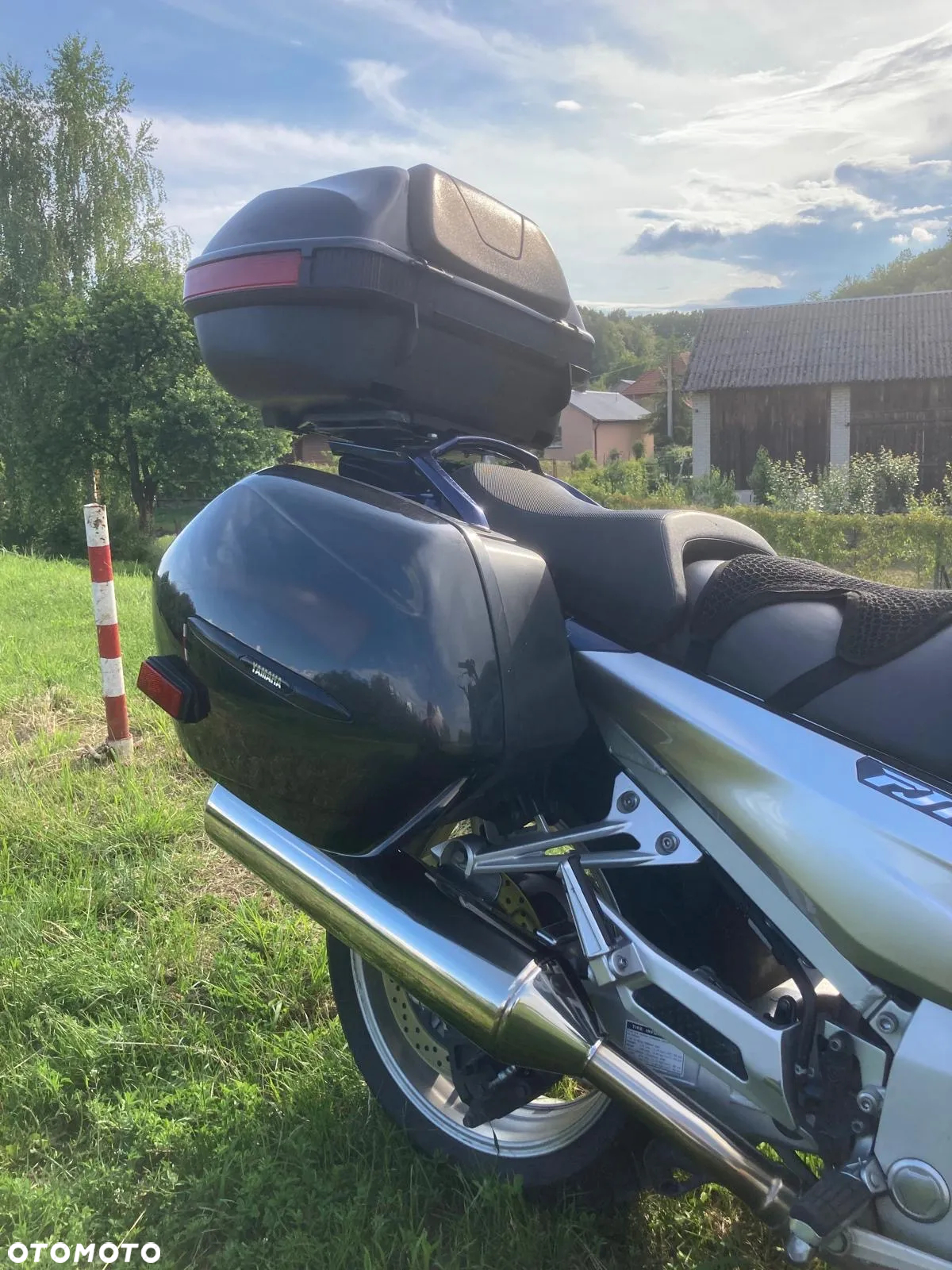 Yamaha FJR - 8