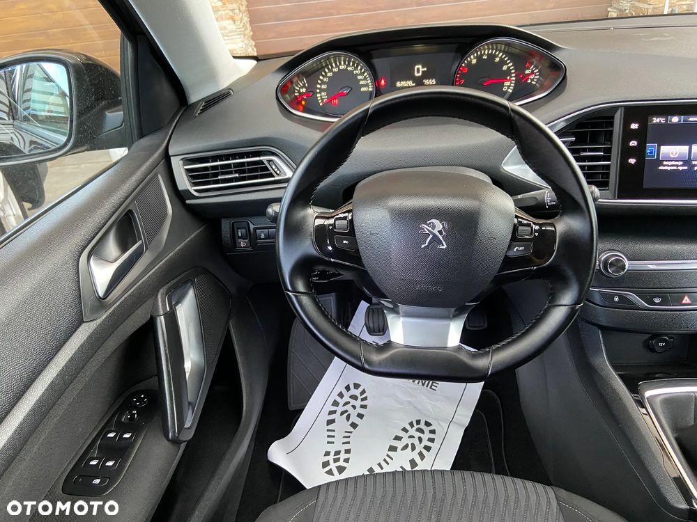 Peugeot 308 82 VTi Active - 14