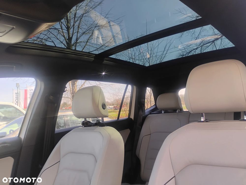 Volkswagen Tiguan Allspace 2.0 TSI 4Mot Highline DSG - 23