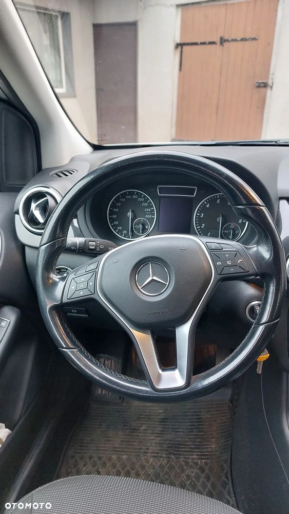 Mercedes-Benz Klasa B - 8