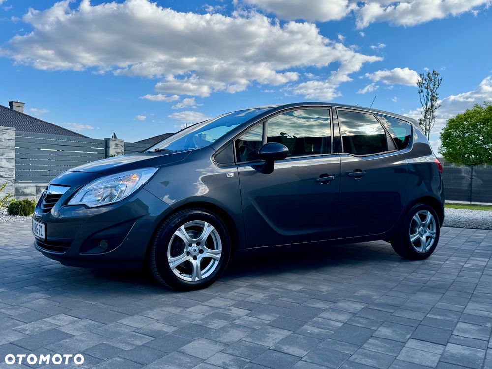 Opel Meriva - 10