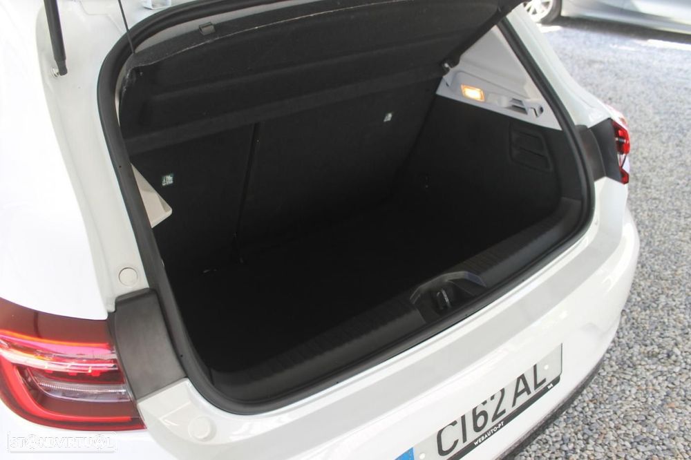 Renault Clio TCe 100 BUSINESS EDITION - 36