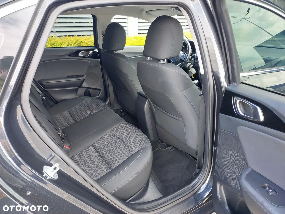 Kia Ceed 1.4 T-GDI OPF Platinum Edition - 21