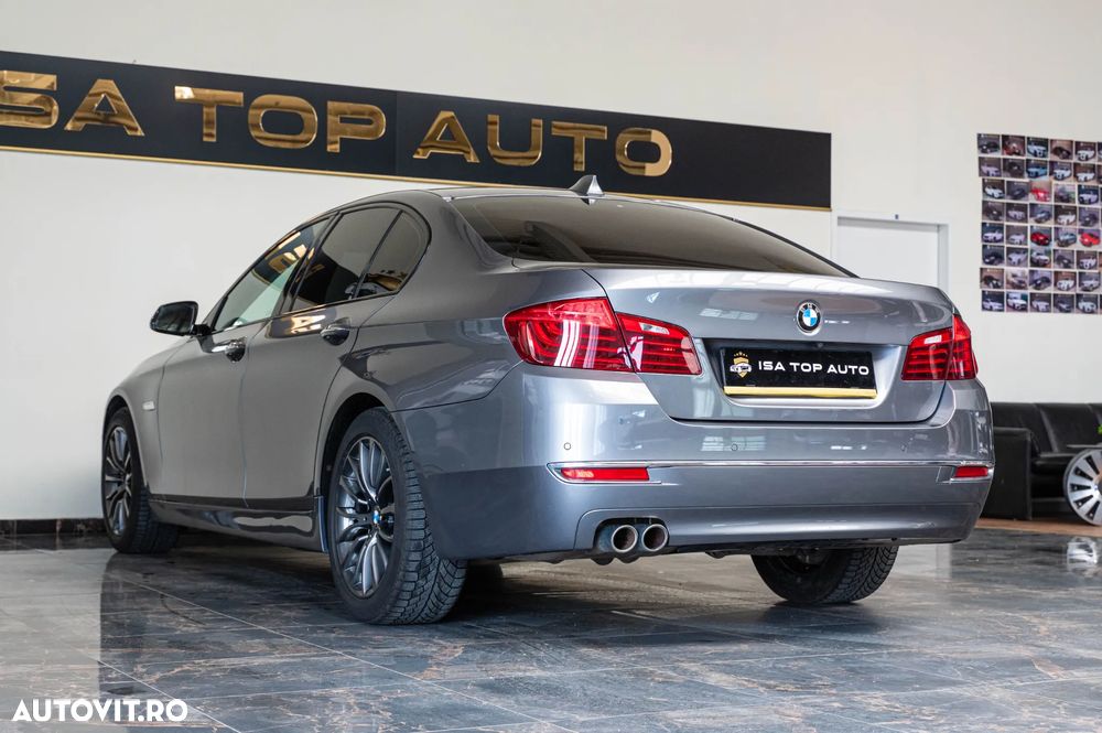 BMW Seria 5 525d xDrive Aut. Luxury Line - 33