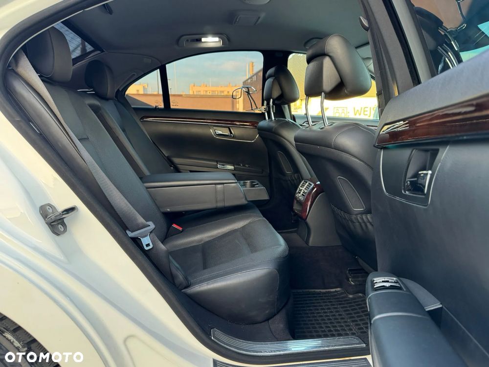Mercedes-Benz Klasa S 350 CDI 4-Matic BlueEff - 25