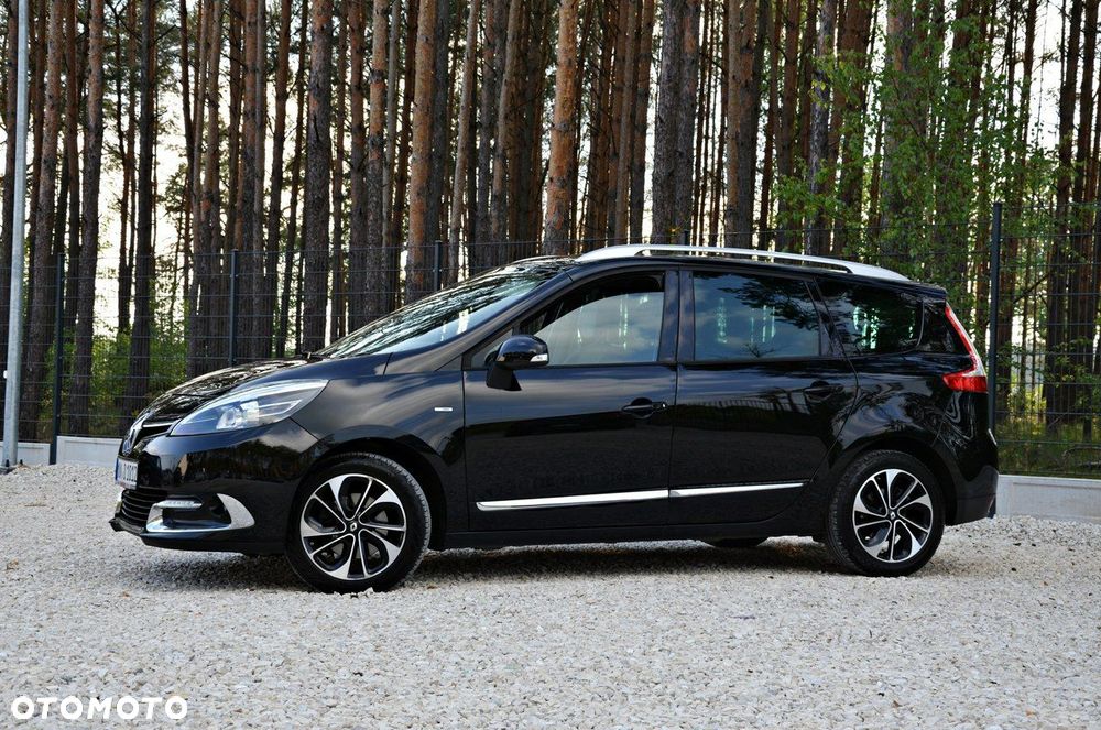 Renault Grand Scenic - 17