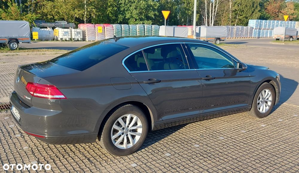 Volkswagen Passat 1.8 TSI BMT Comfortline DSG - 5
