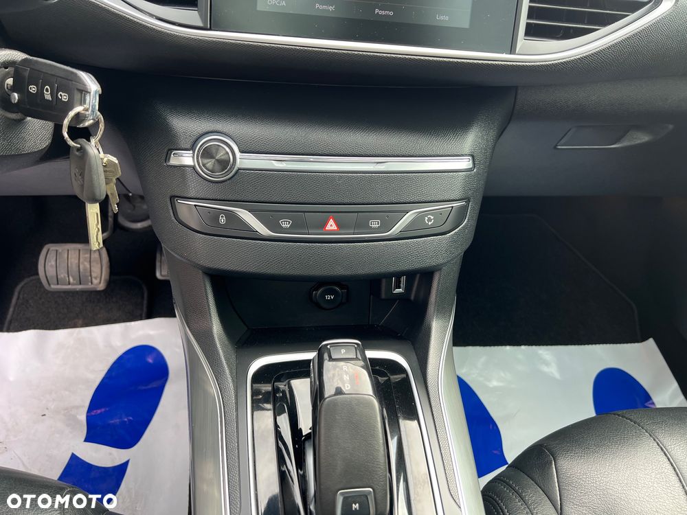 Peugeot 308 - 9