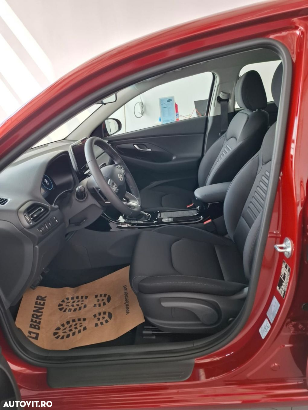 Hyundai i30 Fastback 1.5 T-GDI 140CP 7DCT MHEV Highway - 10