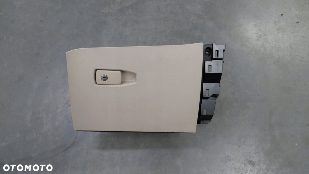 bmw f44 schowek deski rozdzielczej prawy pasażera 9490185 - 1
