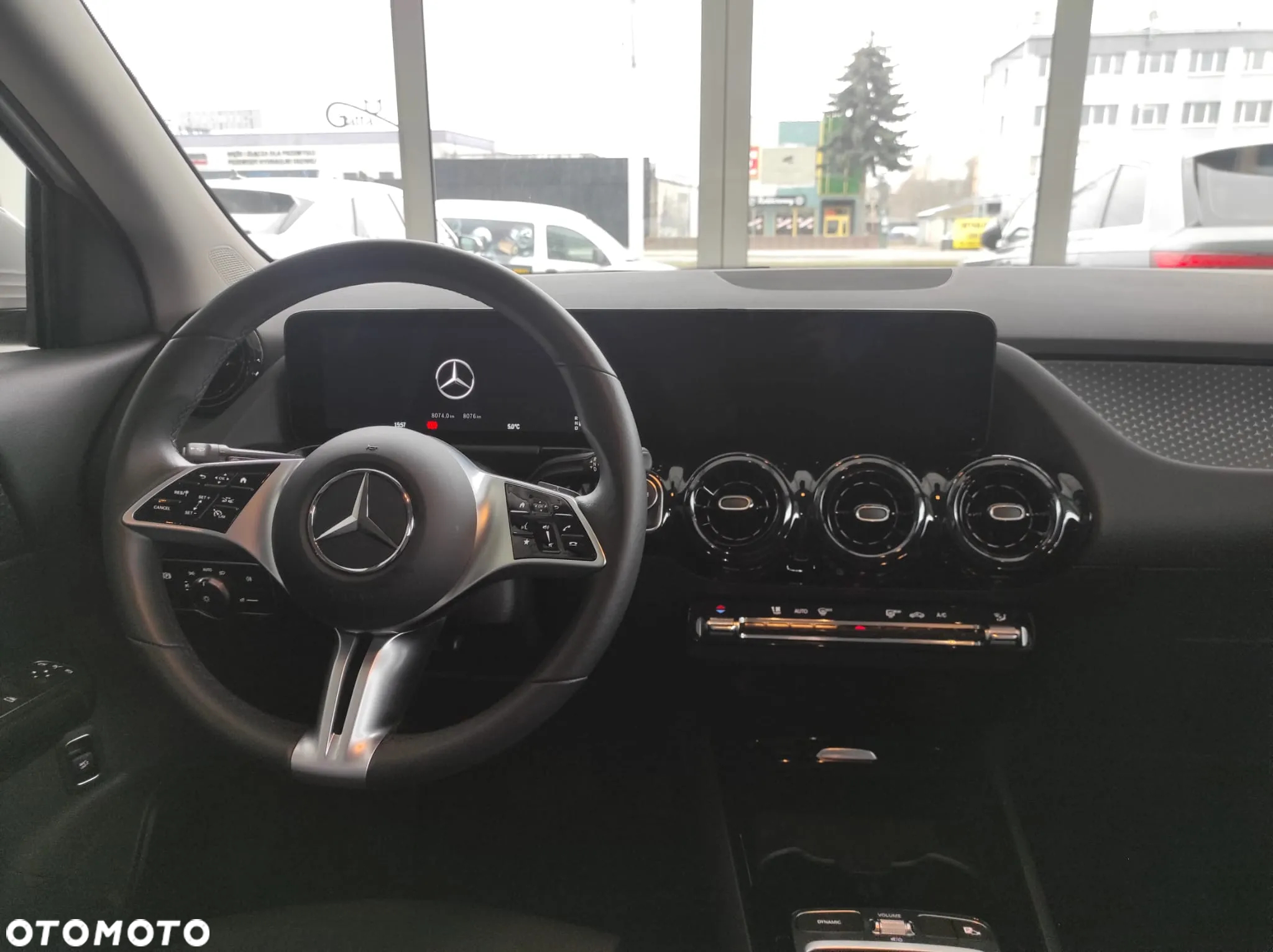 Mercedes-Benz GLA 200 Style - 6