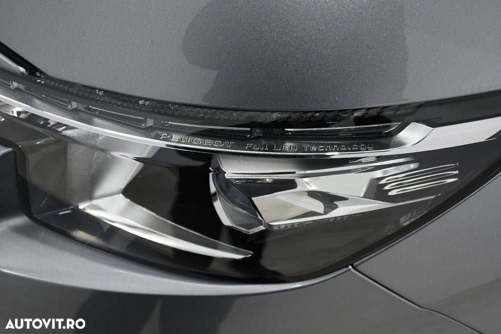 Peugeot 3008 PureTech 130 Stop & Start GPF EAT8 Allure - 28