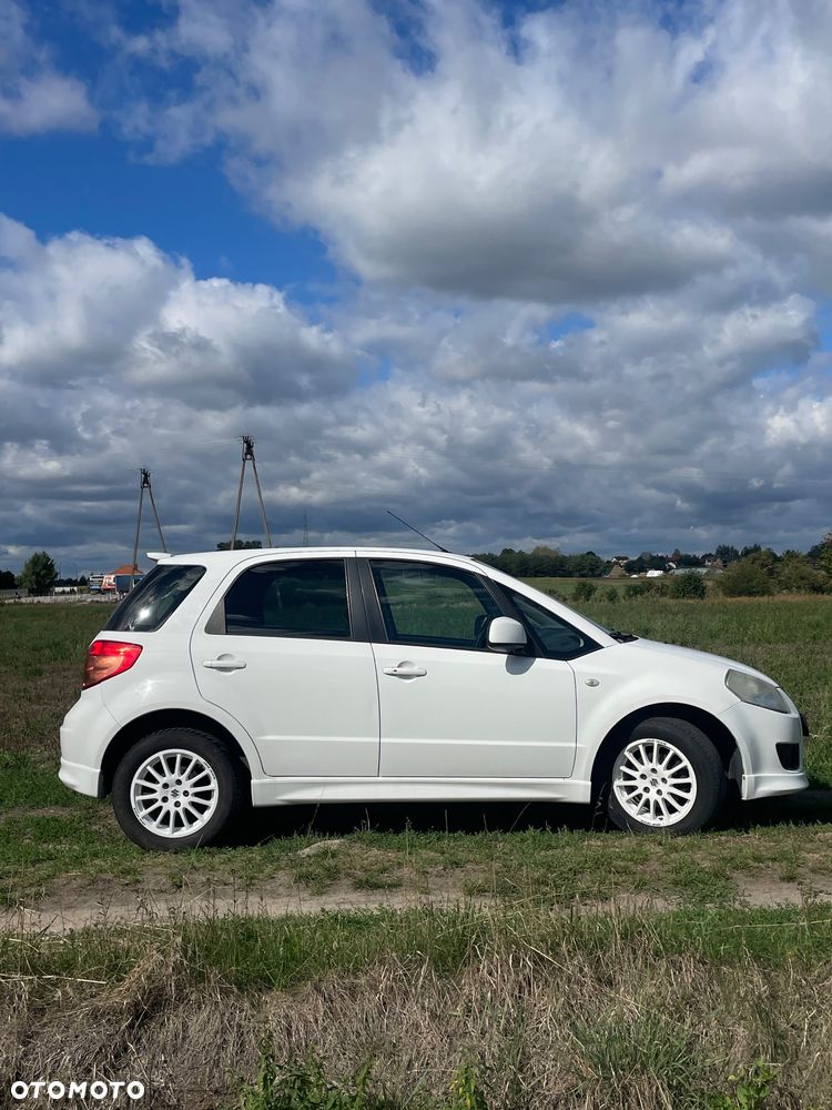Suzuki SX4 - 6