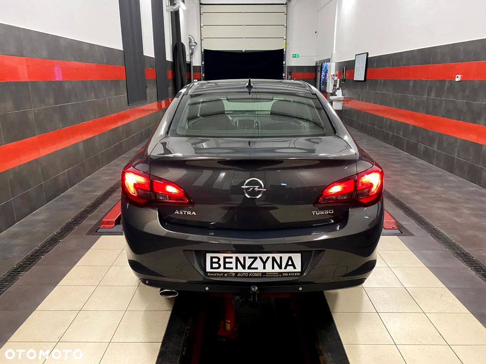 Opel Astra 1.4 Turbo Innovation - 9