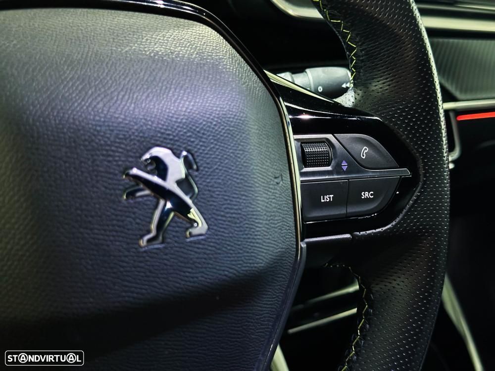 Peugeot e-2008 50 kWh GT - 40