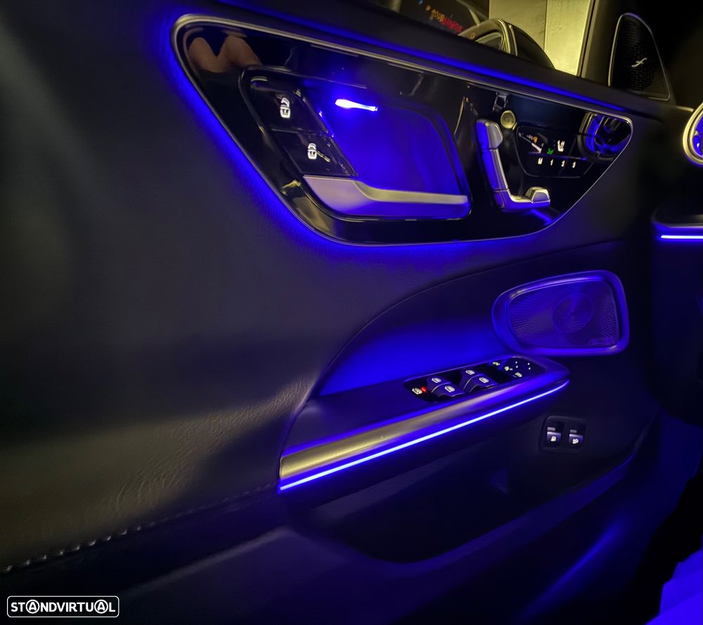 Mercedes-Benz C 300 e AMG Line - 46