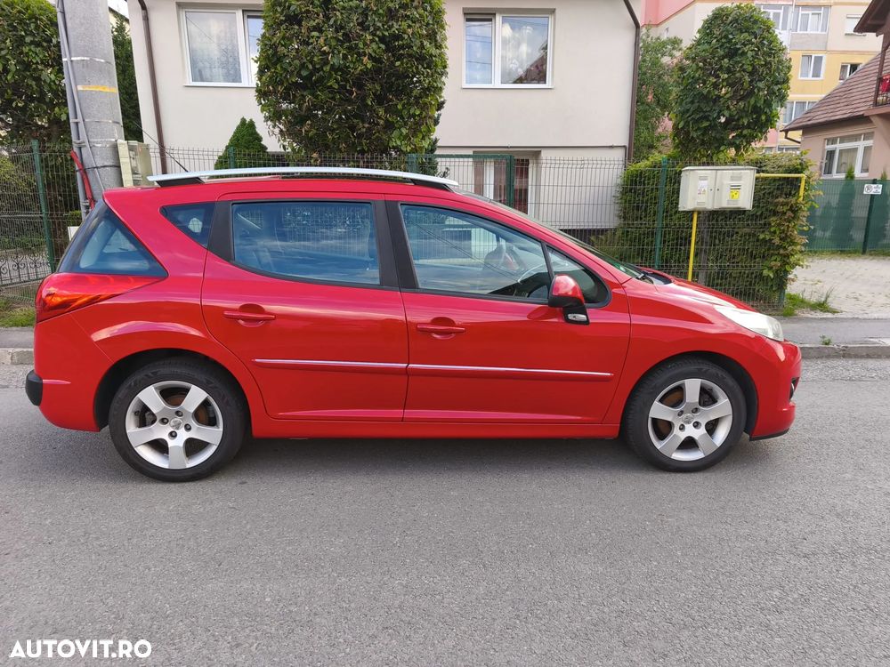 Peugeot 207 - 10