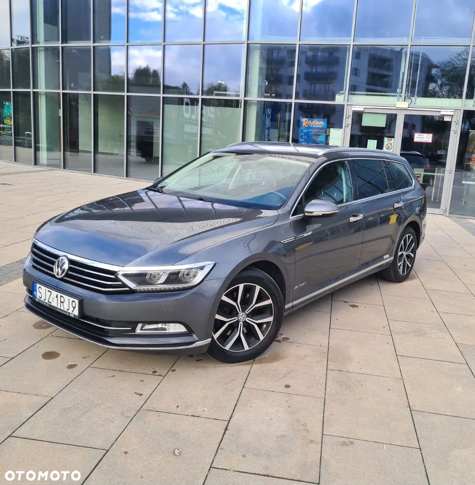 Volkswagen Passat - 4