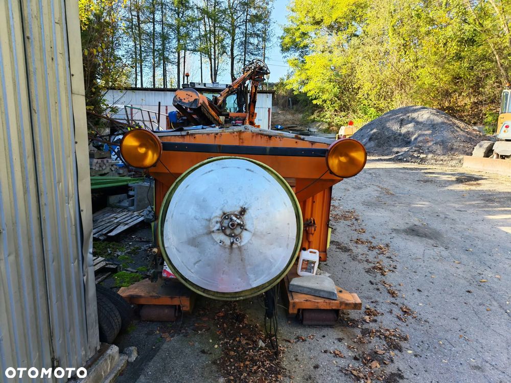 Piaskarka Schmidt Kupper Weiser 5m3 HAK Kubota - 6