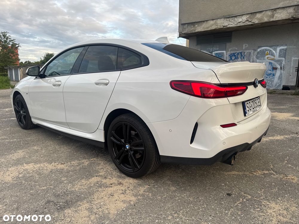 BMW Seria 2 218i M Sport - 31