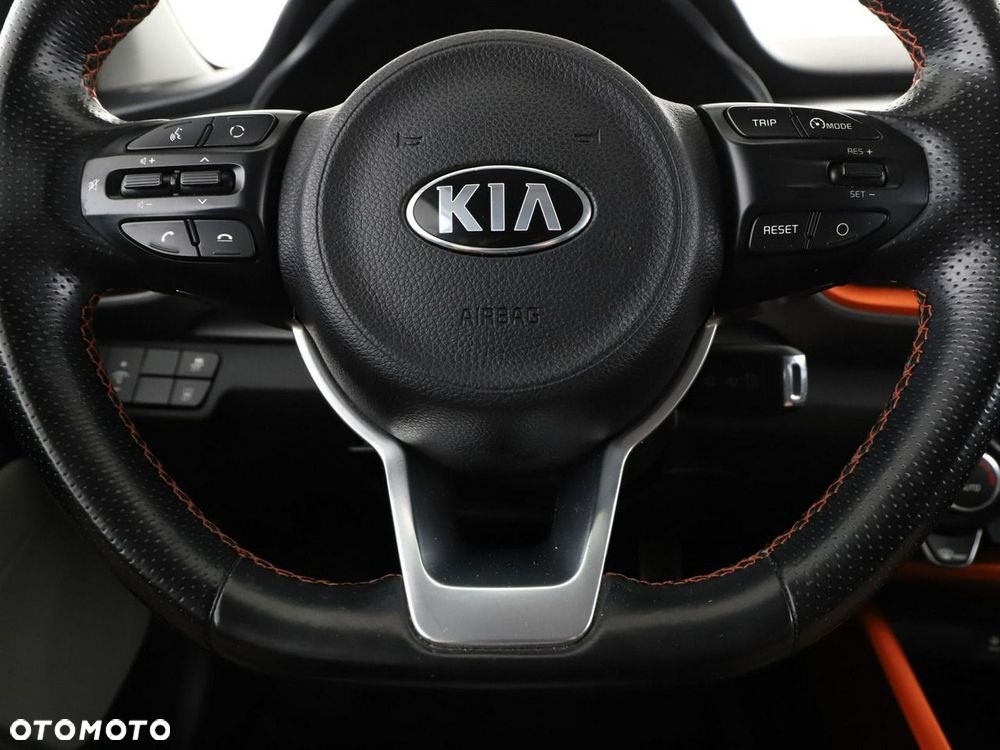 Kia Stonic 1.0 T-GDI 120 Vision - 22