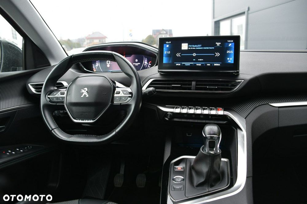 Peugeot 3008 1.2 PureTech Allure Pack S&S - 21
