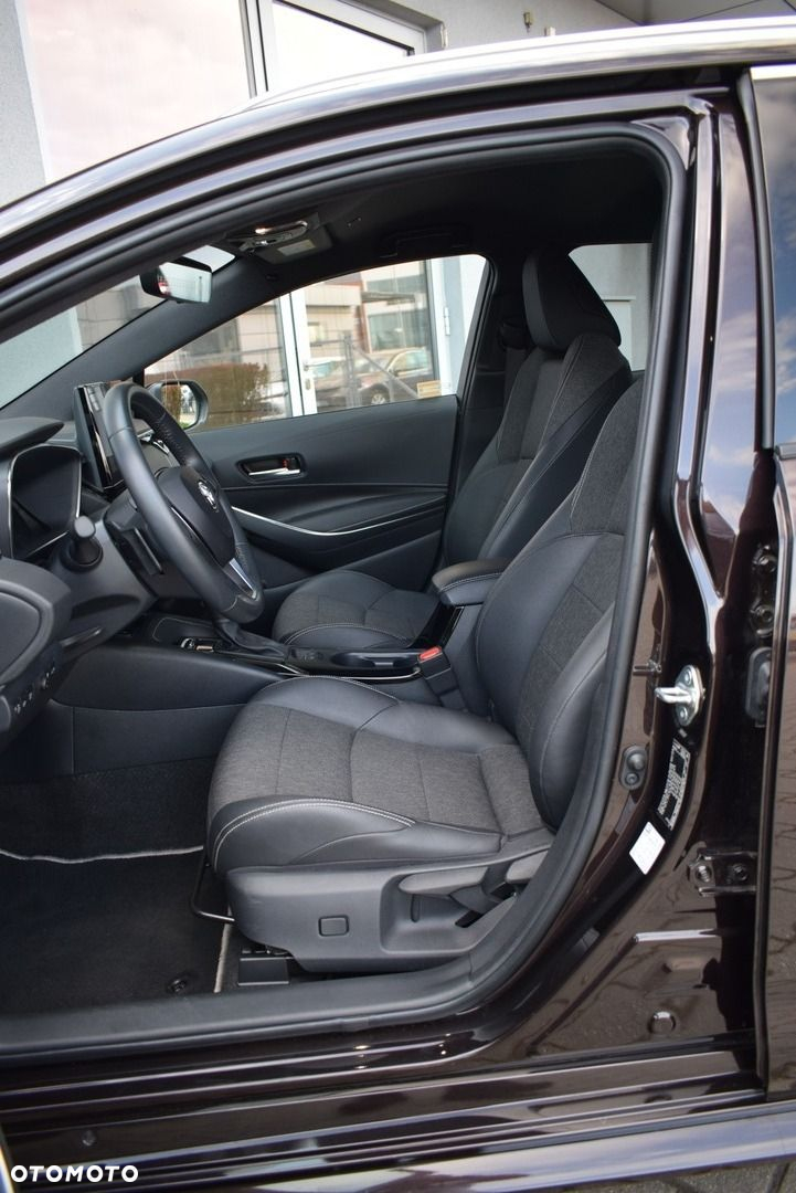 Toyota Corolla 2.0 Hybrid Style - 13