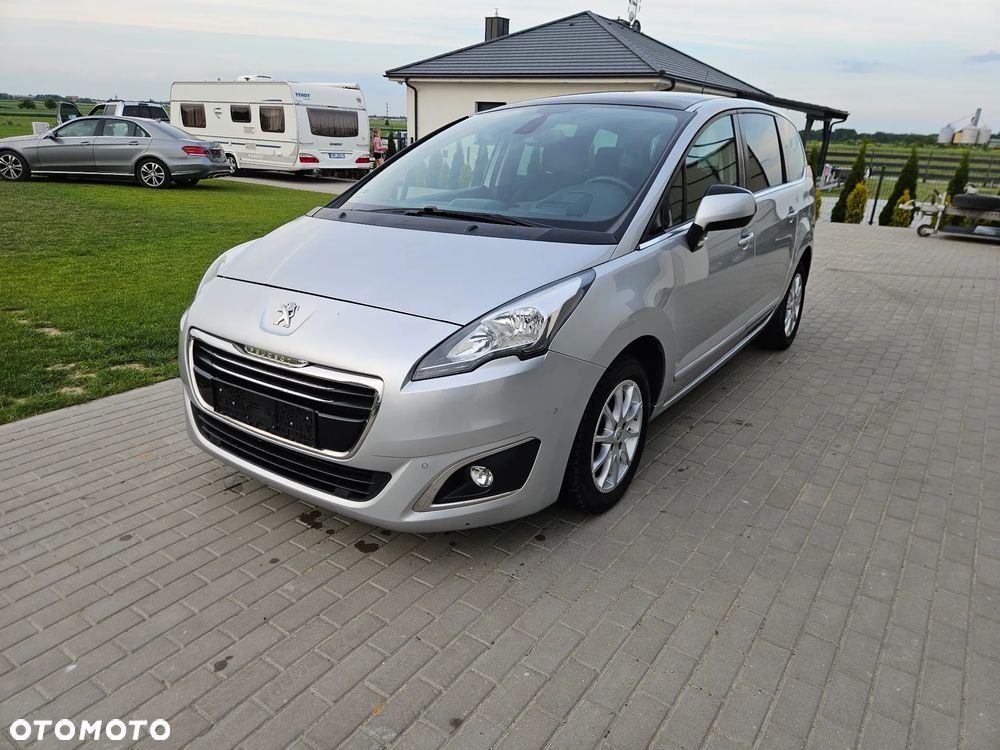 Peugeot 5008 e-HDI FAP 115 EGS6 Stop&Start Allure - 3