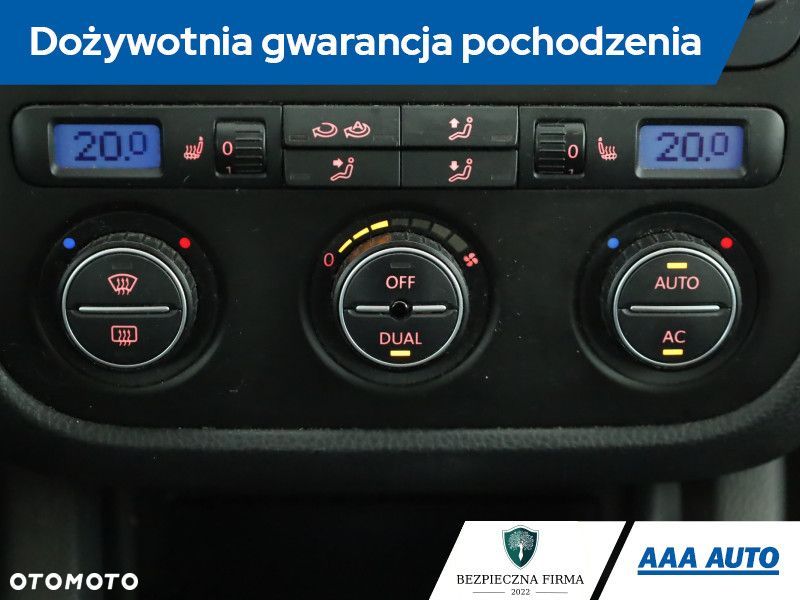 Volkswagen Golf - 11