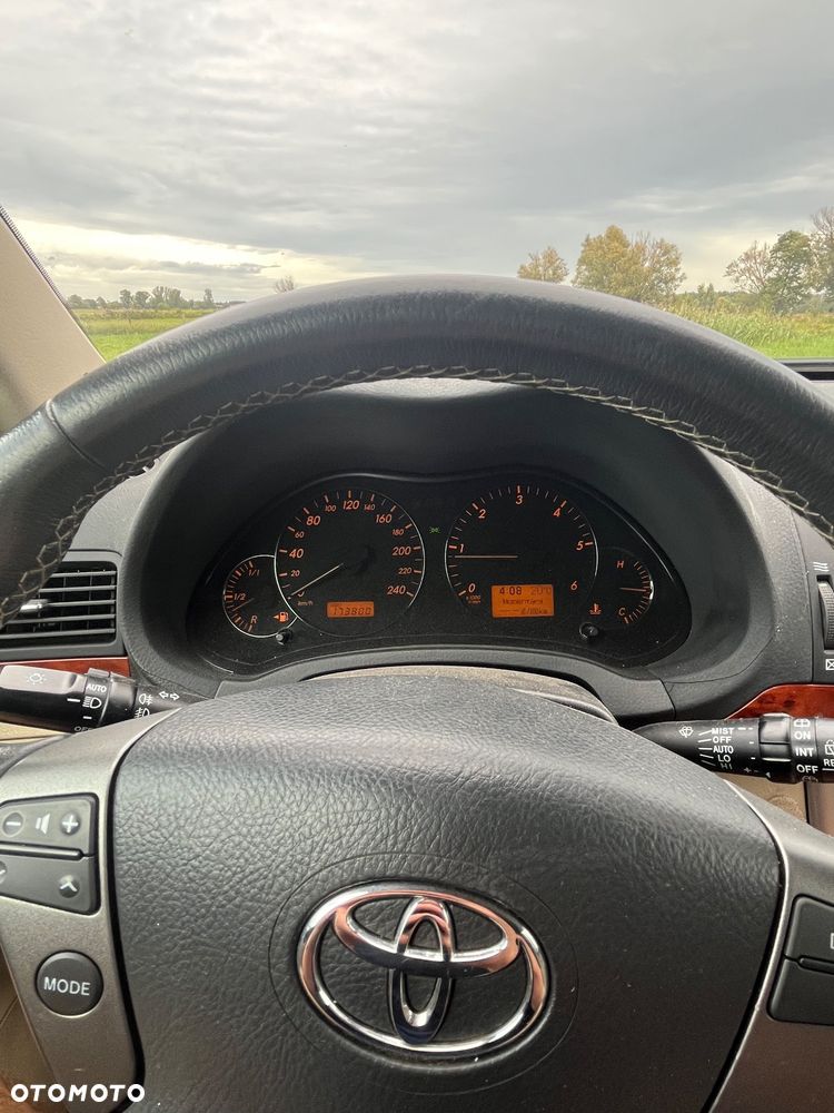 Toyota Avensis 2.2 D-CAT Executive - 9