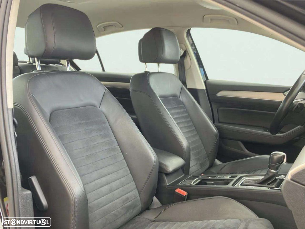 VW Passat - 14