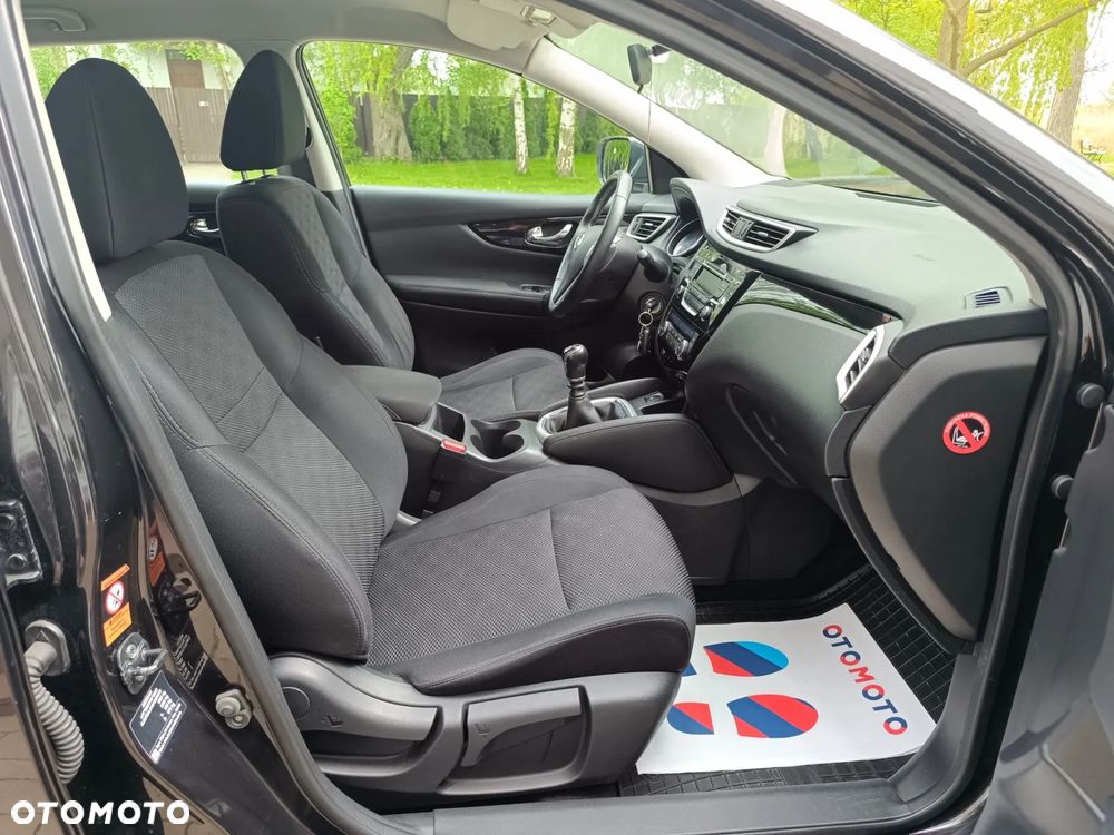 Nissan Qashqai 1.2 DIG-T Visia - 32