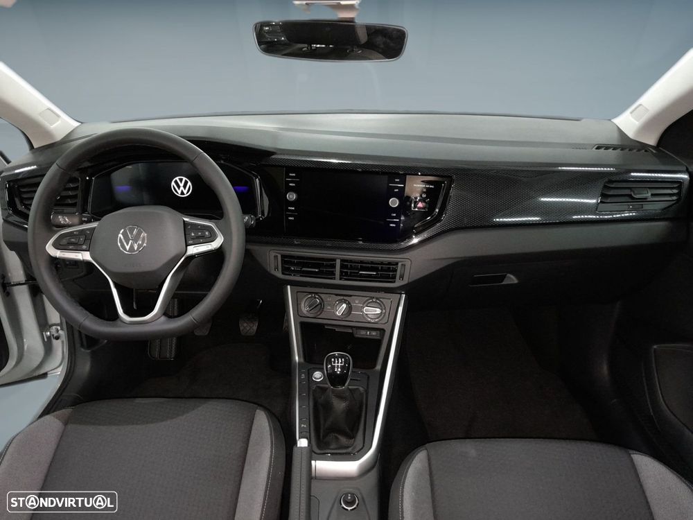 Volkswagen Taigo 1.0 TSI Urban — fotografia 12