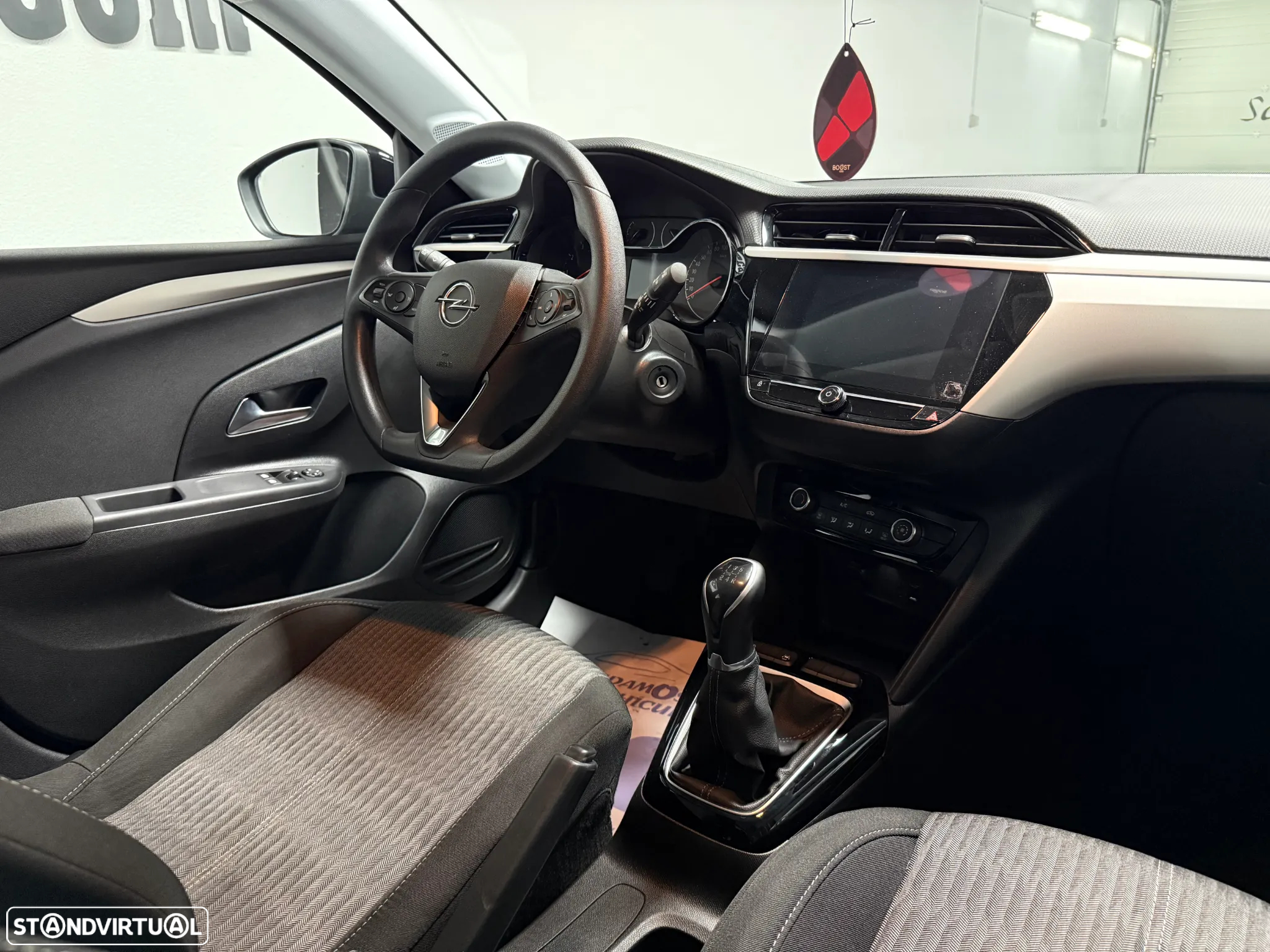 Opel Corsa 1.2 Business Edition - 24