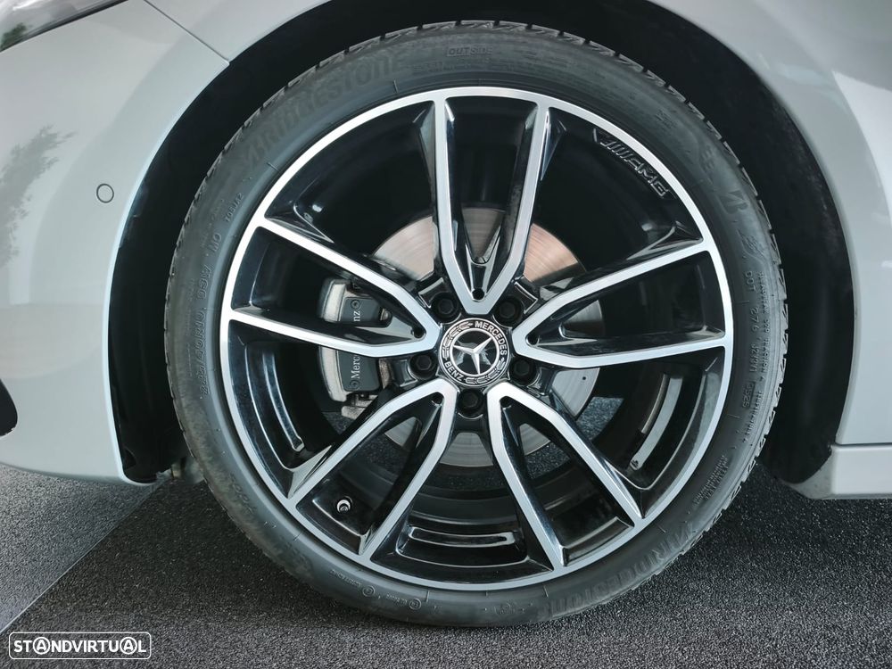 Mercedes-Benz A 180 d 8G-DCT Special Edition - 23
